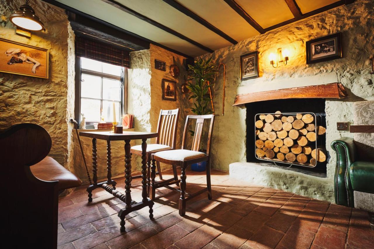 The Masons Arms Hotel Branscombe Eksteriør billede