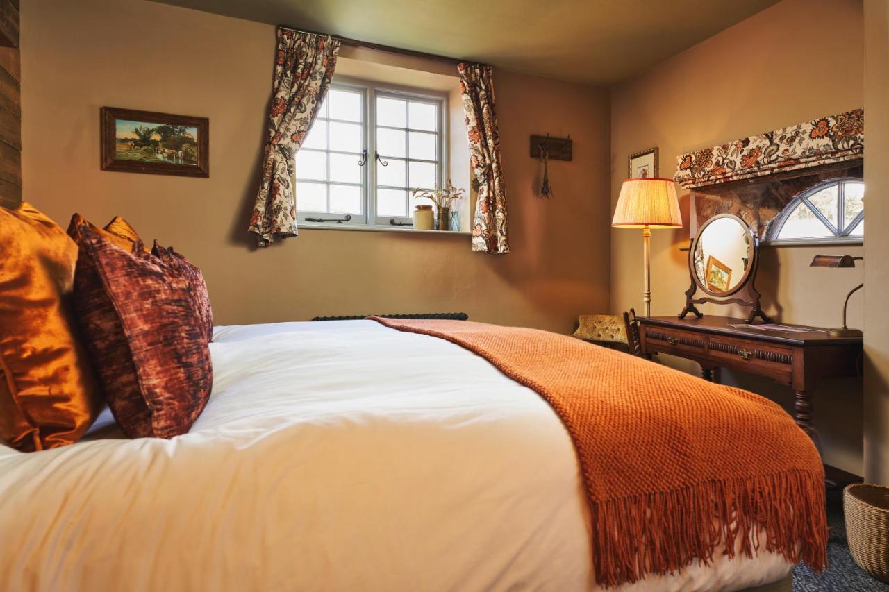 The Masons Arms Hotel Branscombe Eksteriør billede